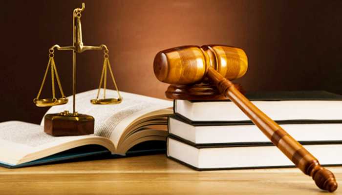 exploring-law-in-india-an-honourable-career-option-after-graduation-law-degree-llb-ballb-lawyer-skill-set-specialization-pros-cons-of-law-field-roi