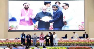 IIM Bangalore Awarded for Massive Open Online Courses (MOOCs) by President of India Shri Pranab Mukherjee