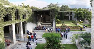 Consulting and E-Commerce Sector Tops in IIMB Summer Placements 2018, E-Commerce and Strategy Consulting firms increase share in Summer Placements at IIM Bangalore